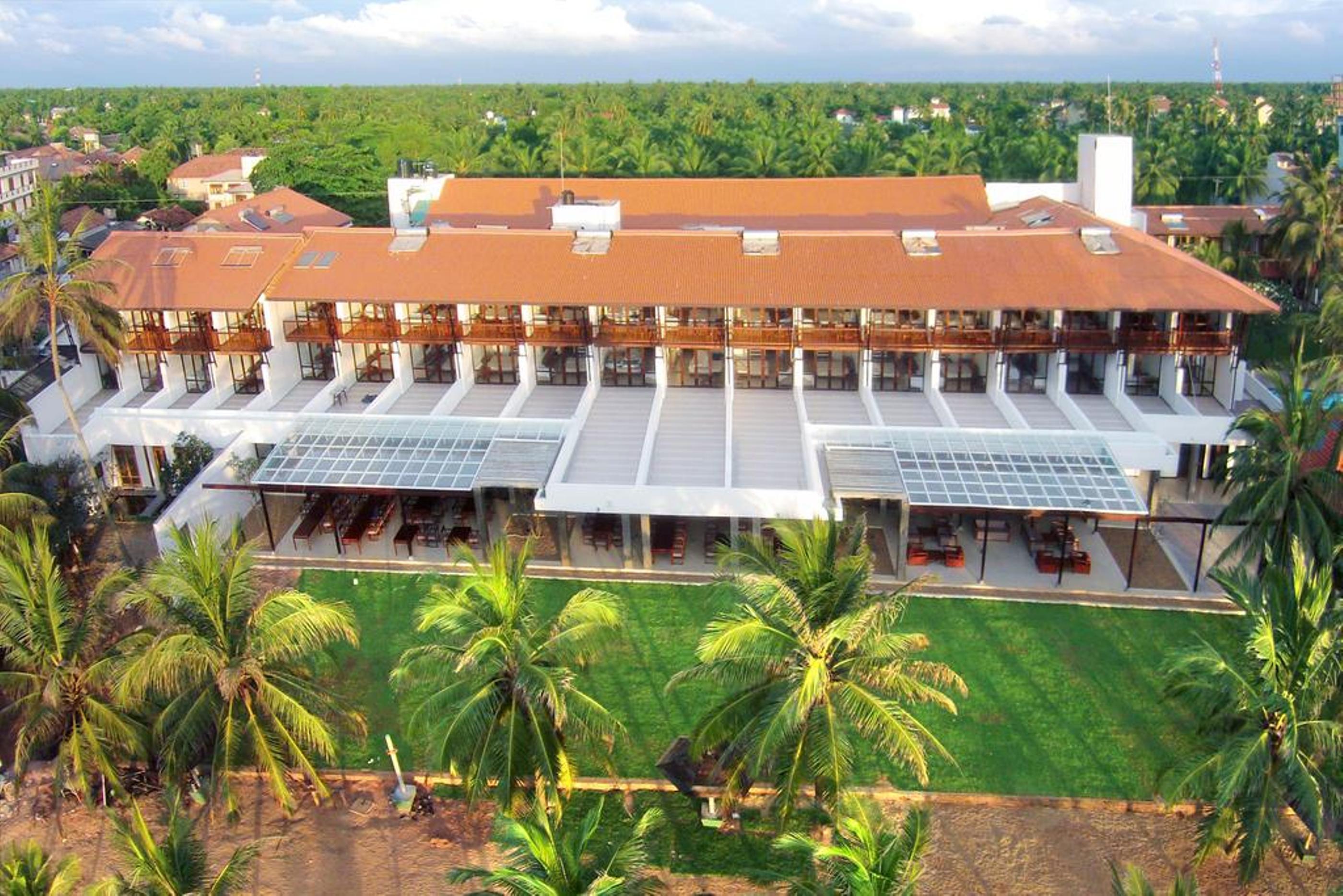 Goldi Sands Hotel Negombo Exterior photo