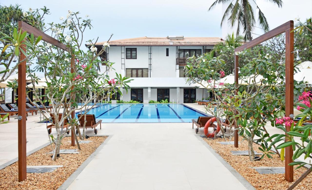 Goldi Sands Hotel Negombo Exterior photo